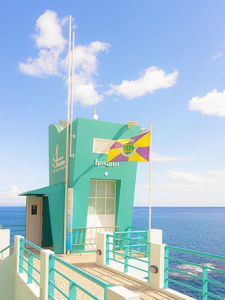 Basaito by Michael Schulz-Dostal