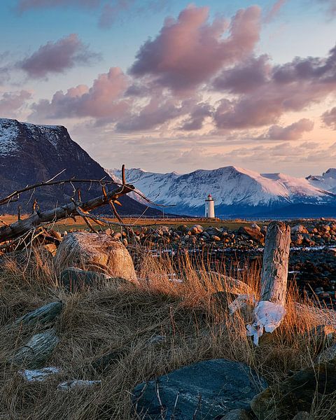 Pastels over Høgstein lighthouse, Godøy, Norway by qtx