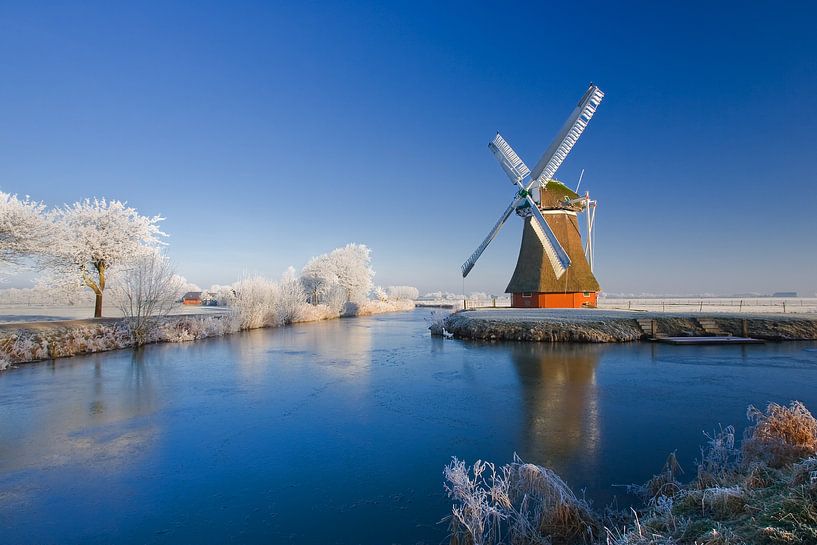 Winter bij de Kriminstermolen, zuidwolde, Groningen van Henk Meijer Photography