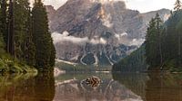 Lago di Braies dans les Dolomites. par Menno Schaefer Aperçu