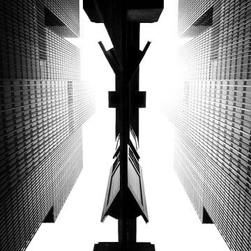 Between two towers by Anne-Marie Boere