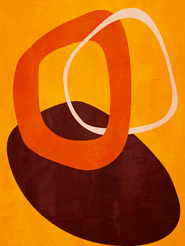 Abstracte, geometrische, minimalistische kunst met organische vormen in aardetinten.