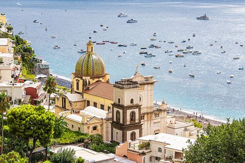Uitzicht op Positano aan de Amalfikust in Italië van Rico Ködder