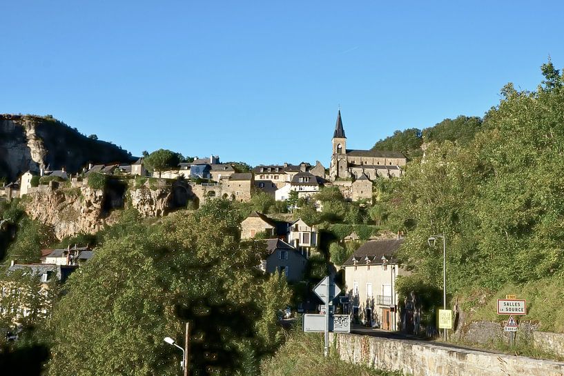 Salle-la-Source : Dorf des Wassers und des Charakters von Frank Photos