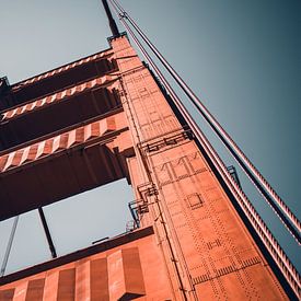 Nahaufnahme Golden Gate Bridge, San Francisco - U.S.A. von Dylan van den Heuvel