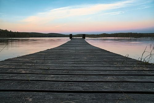 Jetty that reaches into a Swedish lake