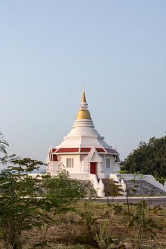 tempel op de top van een berg