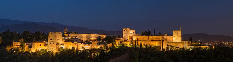 Alhambra - Granada (panorama) van Jack Koning