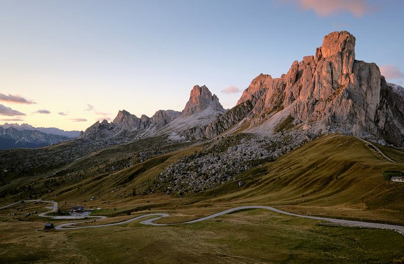 Coucher de soleil 2, Passo Giau, Dolomites par Adrian Schiefele