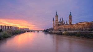 Sonnenaufgang in Zaragoza, Spanien