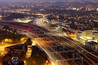 Zicht op Pijlsweerd en Ondiep in Utrecht met treinsporen op de voorgrond van Donker Utrecht thumbnail