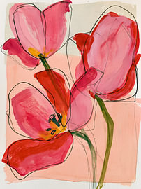 Drie roze tulpen met abstracte lijnen van Lina van Oers