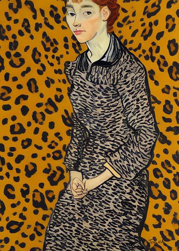 TW Living - Woman in print