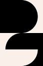 Schwarz und weiß minimalistische geometrische Poster mit Kreisen 2_3 von Dina Dankers Miniaturansicht
