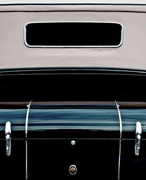 Rearwindow OldTimer by Fons Bitter