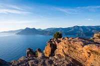 Fantastische avondsfeer aan de Golf van Porto, Corsica.