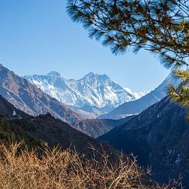 L'Himalaya, également connu sous le nom de montagnes himalayennes ou Himalayas sur Ton Tolboom