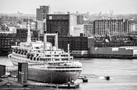 Oude Stoomschip de Rotterdam van Ton de Koning thumbnail