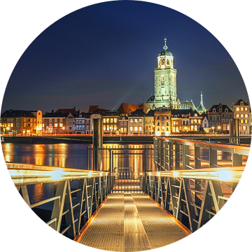 Deventer Skyline Lebuinus kerk avond