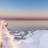 Sonnenaufgang bei -10C an der Ostküste in Stein (D) von Marco de Jong