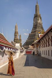 Temple @ Bangkok, Thailand by Travel Tips and Stories