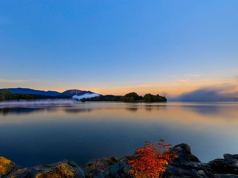 Quiet evening atmosphere at the autumnal Staffelsee by Christina Bauer Photos