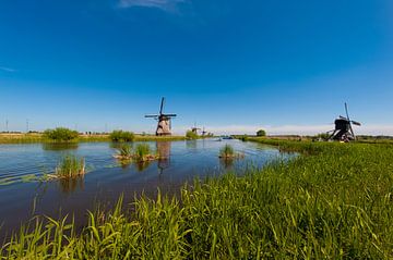 Windmills in Holland van Brian Morgan