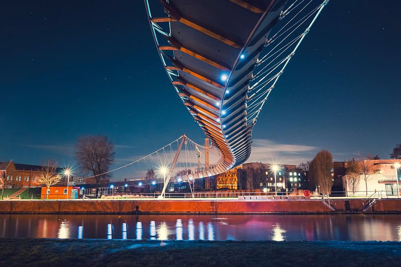 College Bridge aka Snake Bridge at Buda Beach Kortrijk | Night Photography by Daan Duvillier | Dsquared Photography