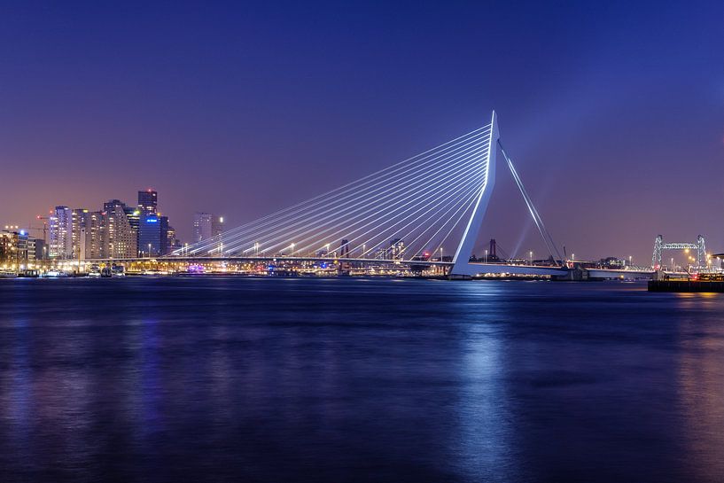 De Erasmusbrug straalt | Rotterdam von Menno Verheij / #roffalove