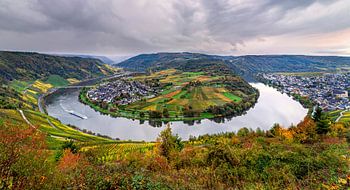 Moselknie bei Kröv, Deutschland