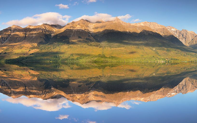 Glenorchy Lagoon at sunrise, New Zealand by Markus Lange