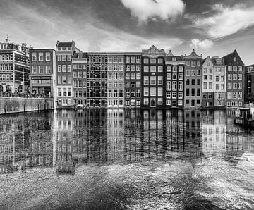 Amsterdam, Damrak by C. Wold