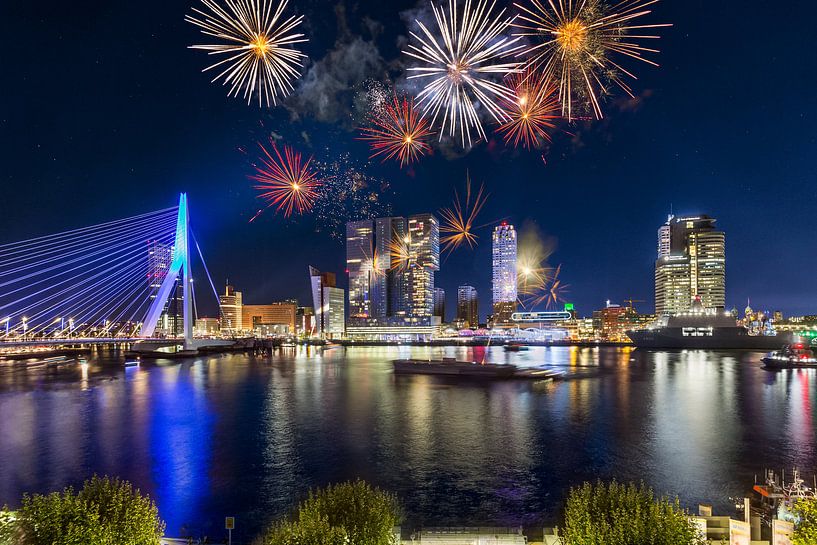Vuurwerk in Rotterdam 3 van Prachtig Rotterdam