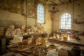 The Pottery by Lien Hilke