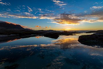 Zonsondergang, Bloubergstrand Beach, Zuid-Afrika van Willem Vernes