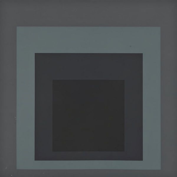 Josef Albers - Hommage an das Quadrat, schwarz, dunkelgrau, grau, High Resolution von Vivanne