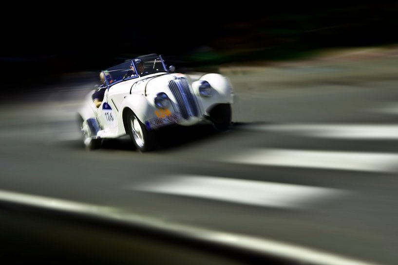 Mille Miglia, Desenzano, Italien von Fons Bitter