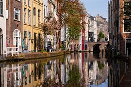 View of the Oudegracht and Maartensbrug in Utrecht (landscape orientation) by André Blom Fotografie Utrecht