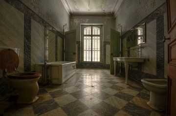 Verlaten badkamer von Kurt Dendooven