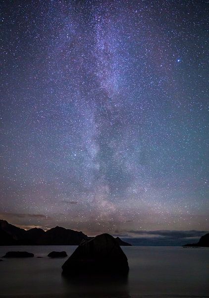 De Melkweg over Haukland Beach von Tom Opdebeeck