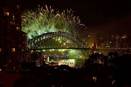 De Harbour Bridge wordt groen