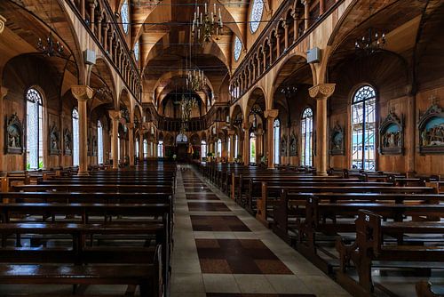 Interieur van de kathedraal in Paramaribo