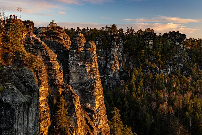 Rocks in Elbe Sandstone Mountains at sunrise by Alexander Ließ