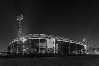 Stadion De Kuip at Night in Rotterdam Feijenoord - 5