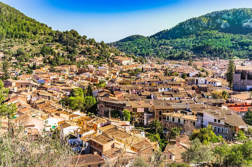 Esporles op het eiland Majorca, Spanje van Alex Winter