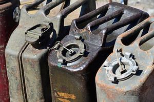 Benzinkanister aus alten Zeiten