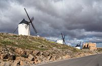 Paysage des moulins à vent de Don Quichotte en Espagne. par Carlos Charlez Aperçu