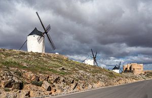 Don Quijote-Windmühlenlandschaft in Spanien. von Carlos Charlez