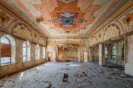 Lost Place - Verlaten Balzaal - Herberg van Gentleman of Decay thumbnail