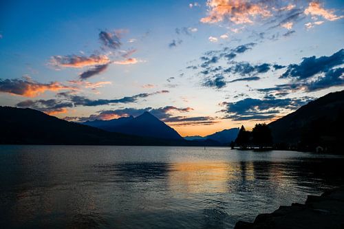 Sonnenuntergang über dem Thunersee